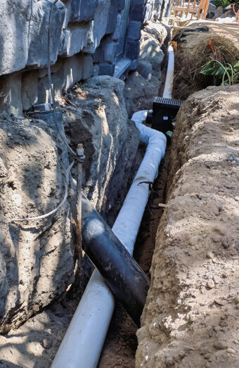 https://plumberattadale.com.au/uploads/2025/06/blocked-drains-220028.jpg