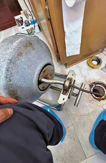 https://plumberattadale.com.au/uploads/2025/06/emergency-plumbing-877321.jpg