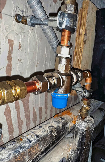 https://plumberattadale.com.au/uploads/2025/06/emergency-plumbing-912174.jpg